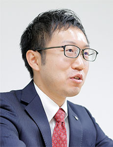 西元 秀明
