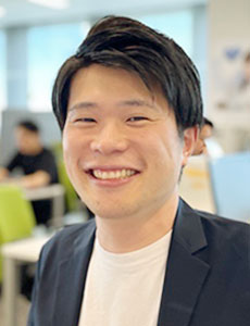 戸家 亮太